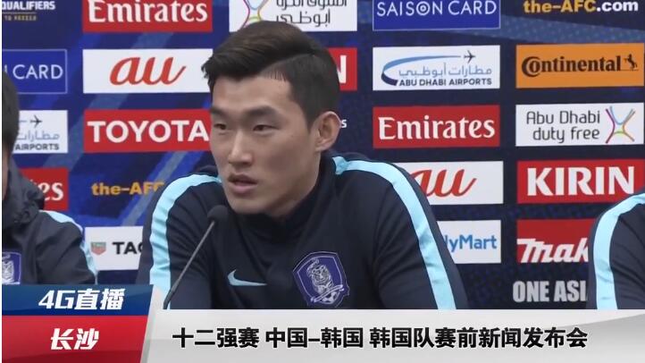 ”照片中，三人坐在过山车上，吓得花 高圆圆与古天乐亮相活动 红唇蕾丝尽显摩登性感 2014-03-28 近日，高圆圆一袭雪青色蕾丝裙装亮相瑞士巴塞尔国际钟表展，与古天乐一同为某手表品牌造势。