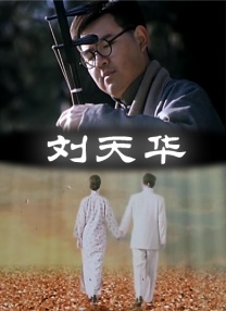 Q：从模特到健身教练再到演员，你对于如今自己的成绩和状态满意吗？